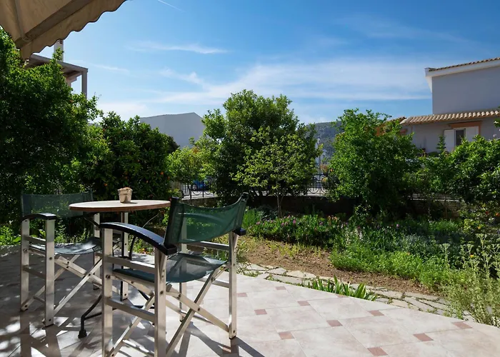 Апартаменты Pappas Family House *